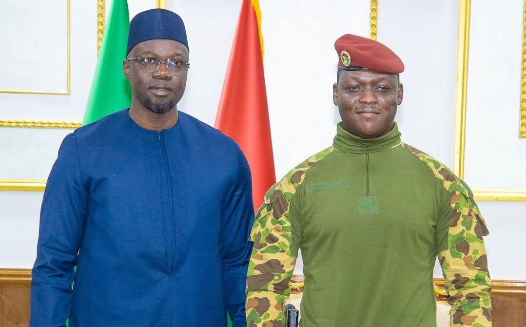 L'Afrique des révolutionnaires soutient l'AES - Yoor Yoor Bi